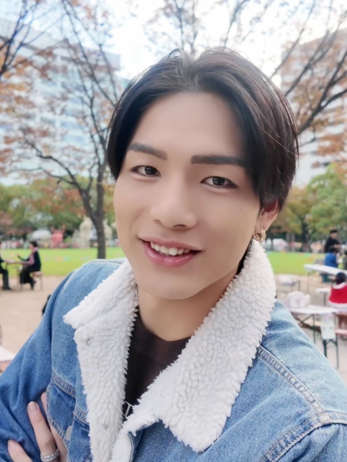 カエデとクリスマスマーケット